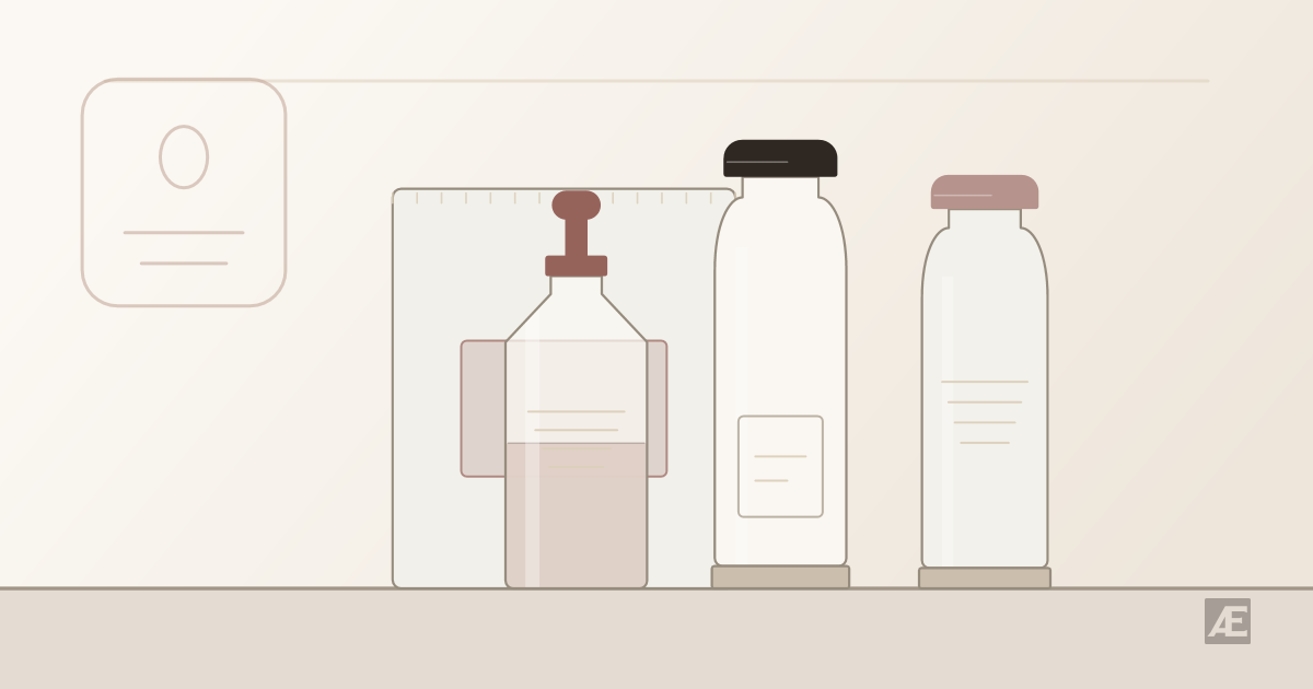 Illustration of the 4 products stocked from this brand: sachet, dropper bottle, squeeze tube.